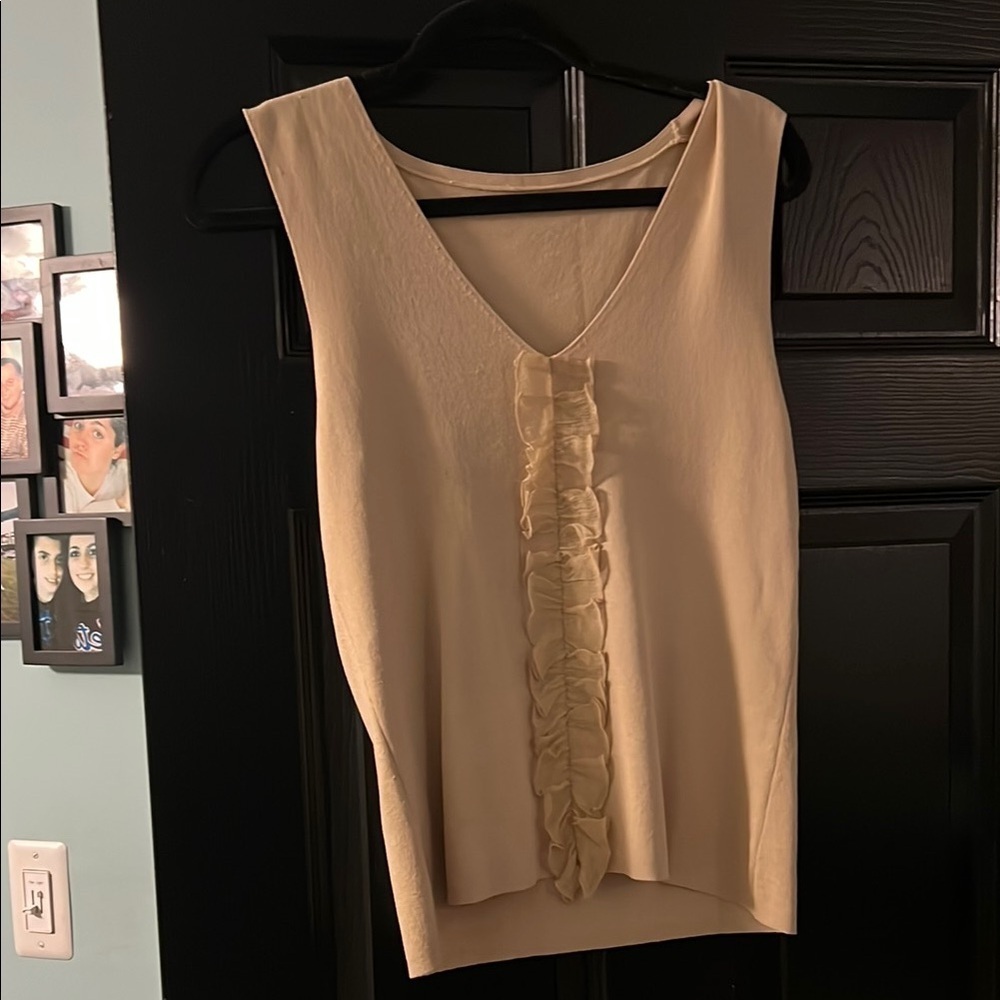 Elegant Cream Sleeveless Top Size Large